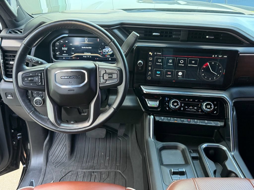 Used 2024 GMC Sierra 2500 Denali Ultimate w/ Max Trailering Package AWD/4WD image 32