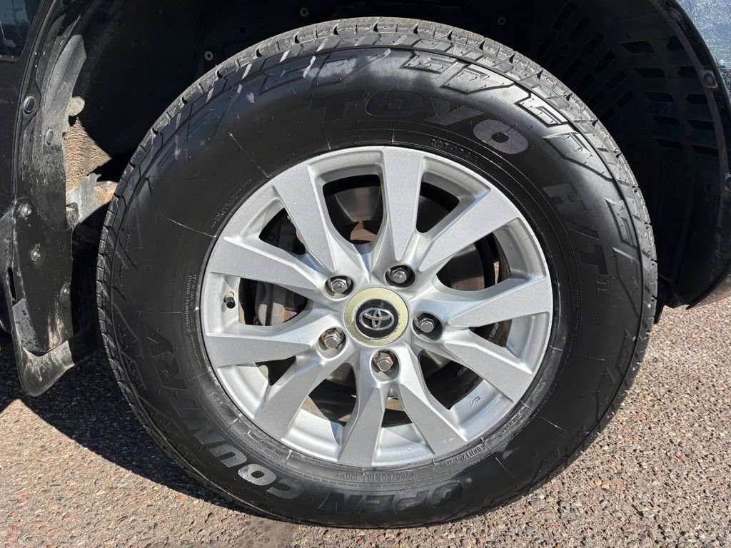 Certified 2016 Toyota Land Cruiser AWD/4WD image 11