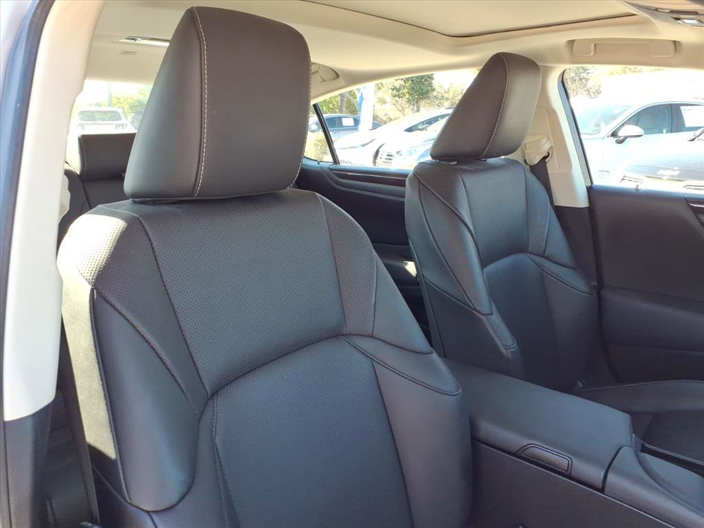 Used 2019 Lexus ES 350 w/ Premium Package image 19