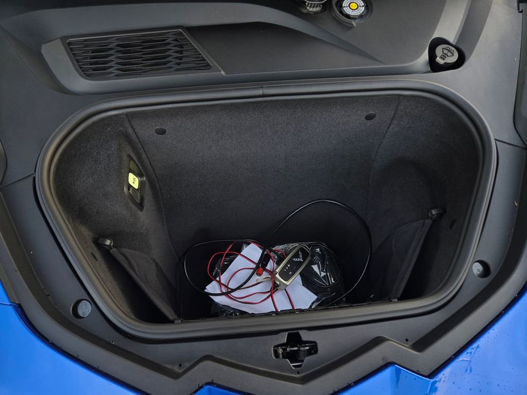 Used 2020 Chevrolet Corvette Stingray Premium Cpe w/ 3LT Preferred Equipment Group image 39