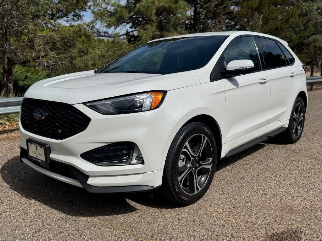 Used 2022 Ford Edge ST