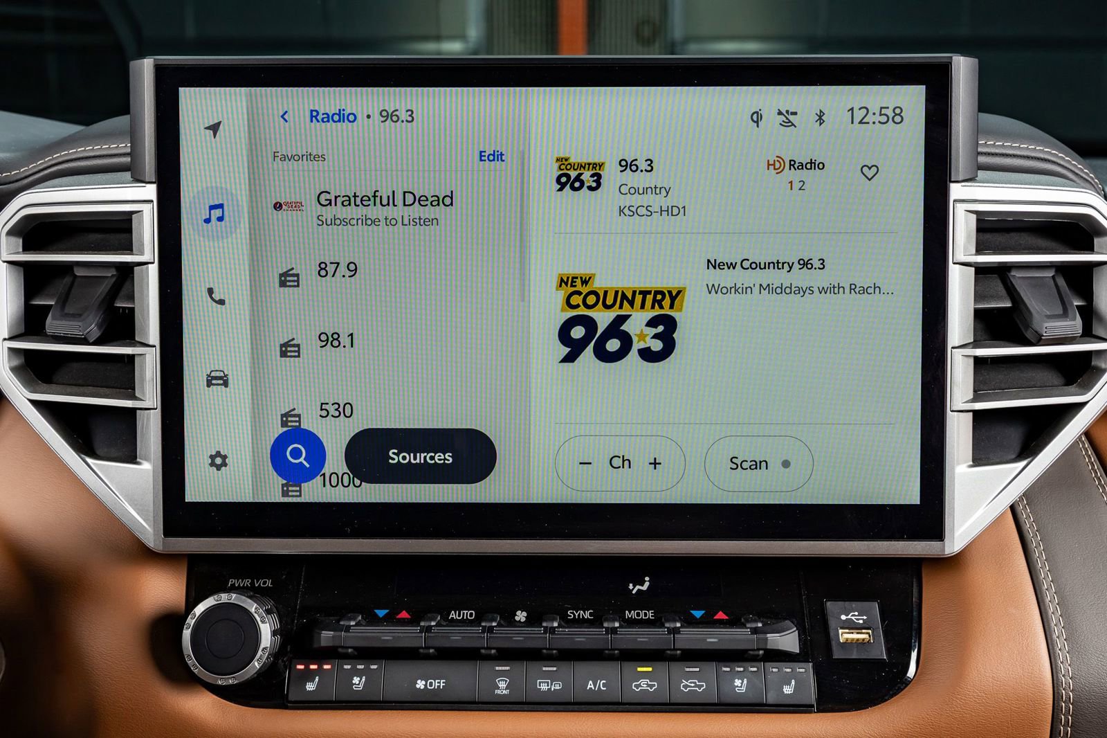 Used 2024 Toyota Tundra 1794 Edition w/ TRD Off-Road Package image 21