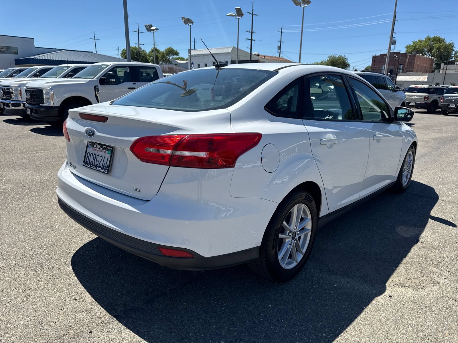 Used 2018 Ford Focus SE FWD image 5