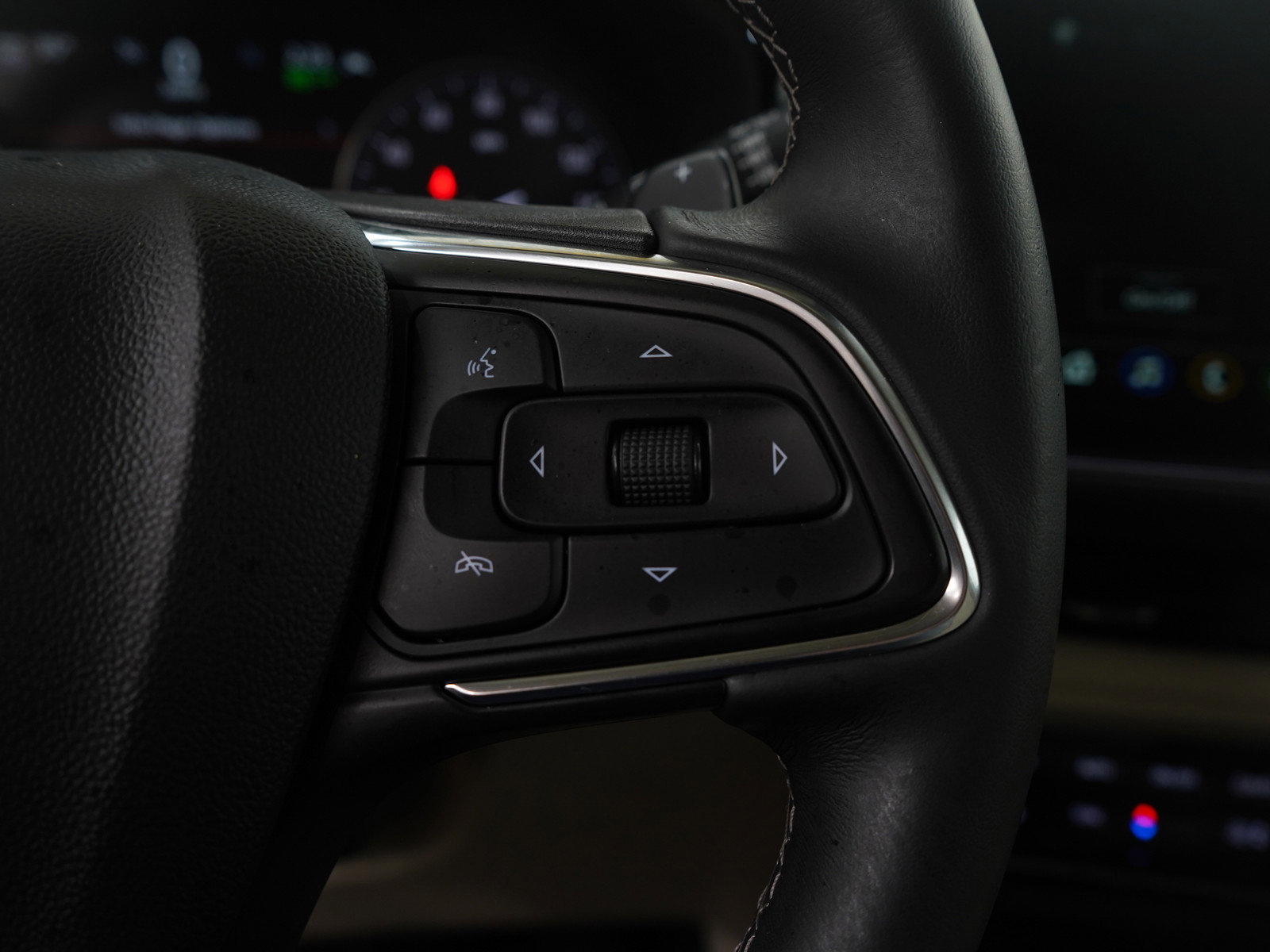 Used 2023 Buick Envision Essence image 20