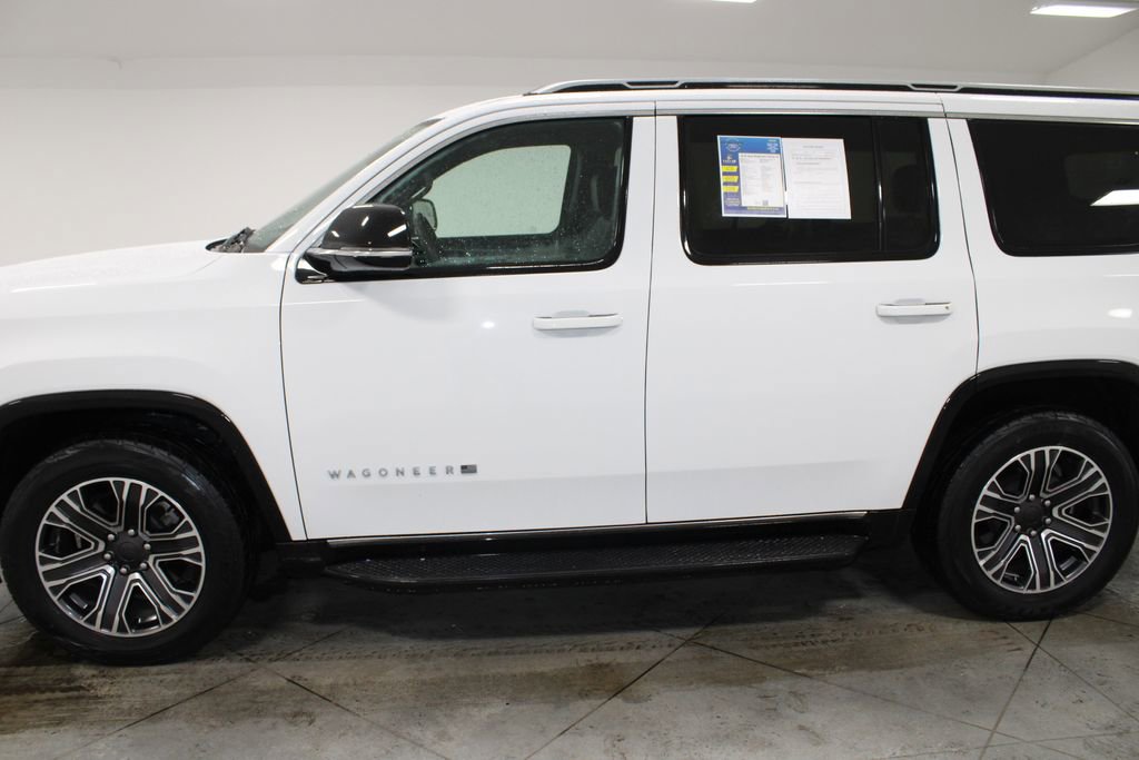 Used 2024 Jeep Wagoneer Series II image 6