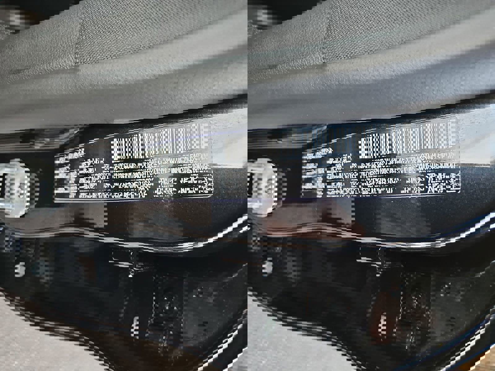 Used 2024 Alfa Romeo Stelvio Veloce image 38