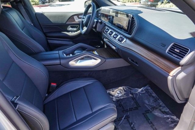 New 2025 Mercedes-Benz GLS 450 4MATIC image 15