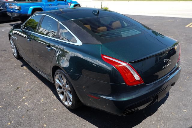 Used 2016 Jaguar XJ R-Sport RWD image 8