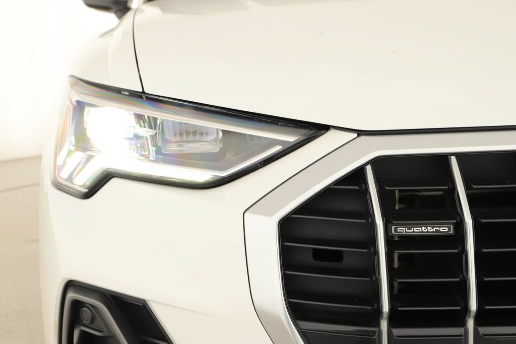 Used 2019 Audi Q3 2.0T Prestige AWD/4WD image 35