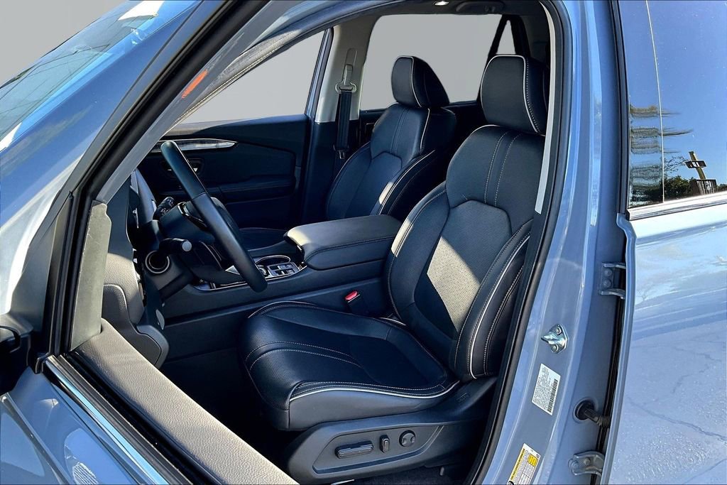 Used 2023 Honda Pilot Elite image 22