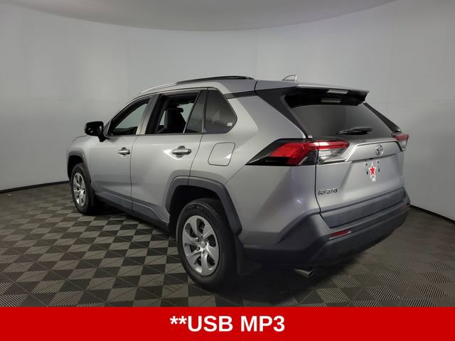 Used 2021 Toyota RAV4 LE AWD/4WD image 6