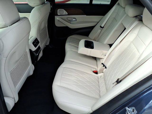 New 2026 Mercedes-Benz GLE 63 AMG S image 18