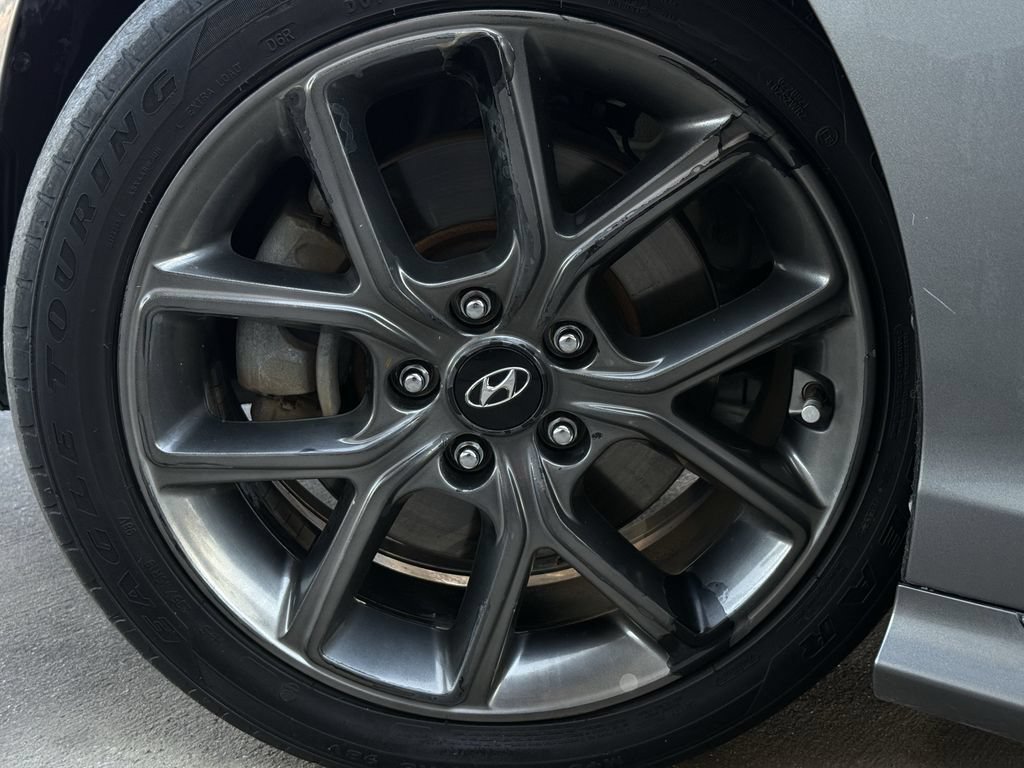 Used 2018 Hyundai Sonata Limited FWD image 9