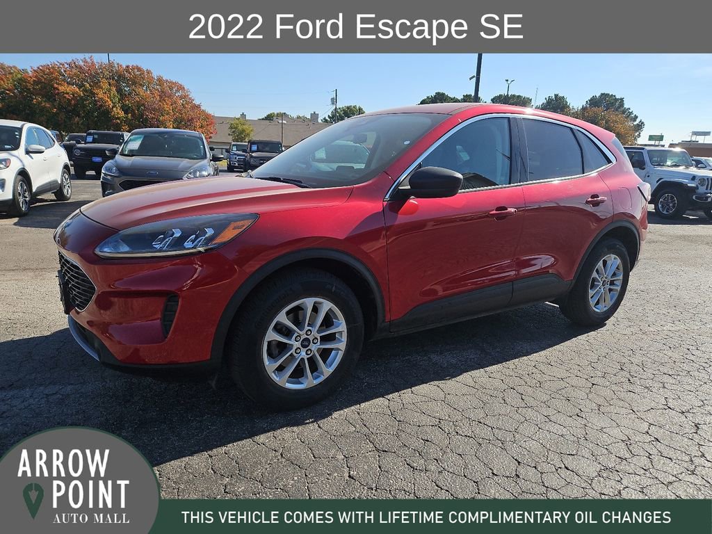 Used 2022 Ford Escape SE w/ Cold Weather Package image 5