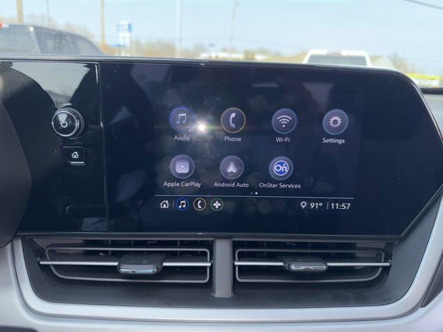 Used 2025 Chevrolet Trax LS w/ LS Convenience Package image 41