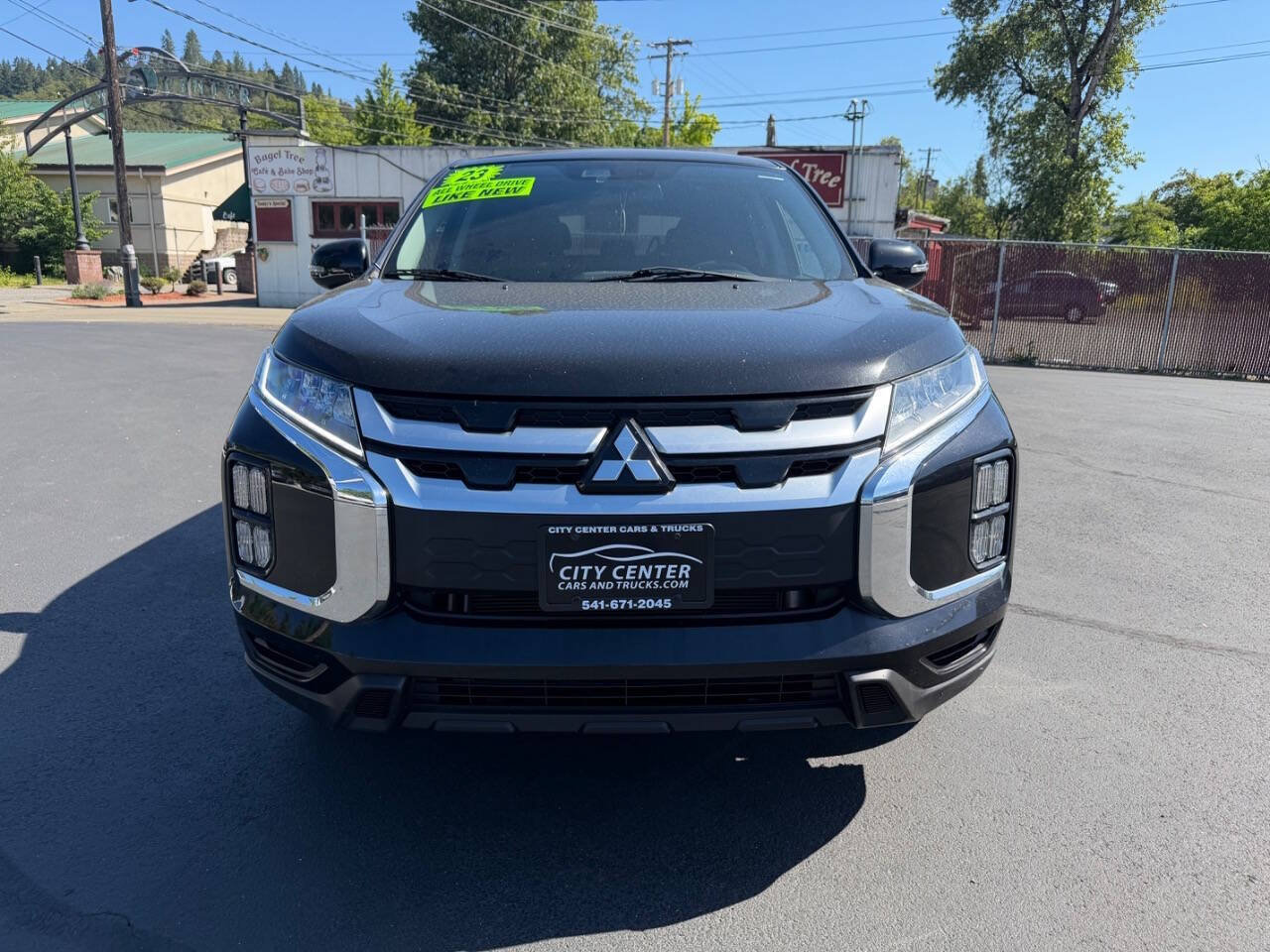 Used 2021 Mitsubishi Outlander Sport SE AWD/4WD image 3