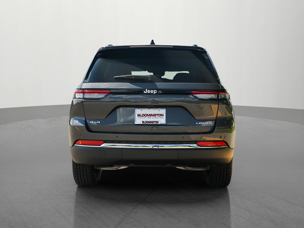 New 2025 Jeep Grand Cherokee Limited w/ Trailer Tow Package image 4