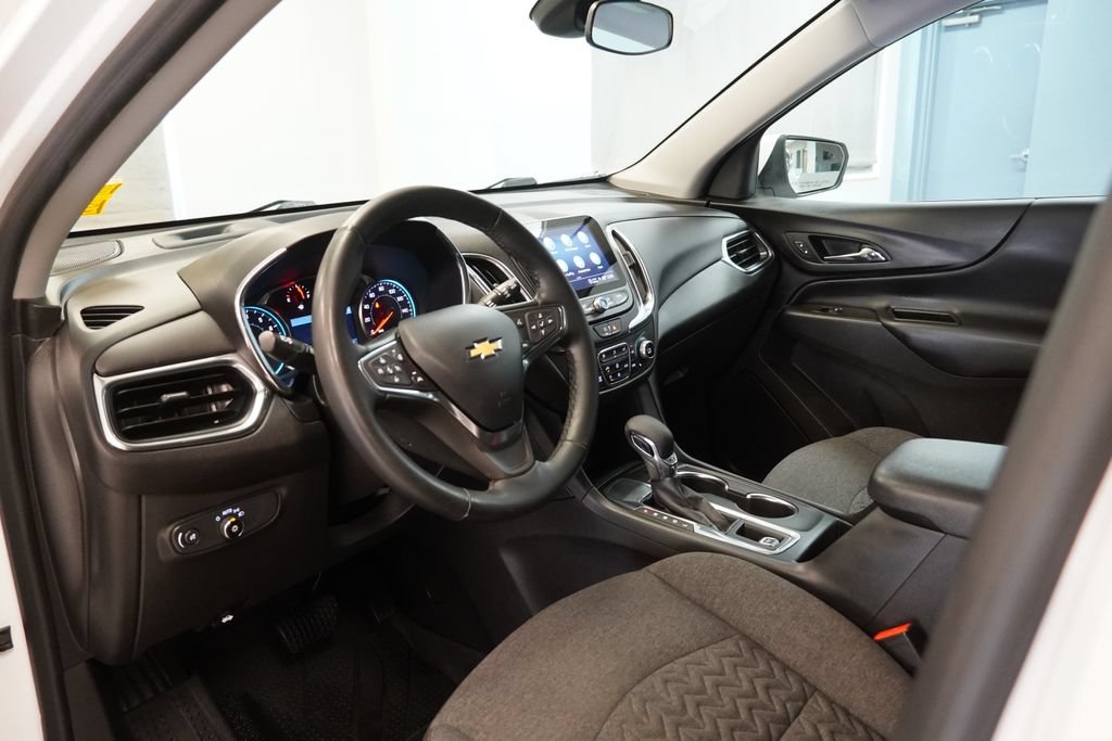 Used 2024 Chevrolet Equinox LT FWD image 6