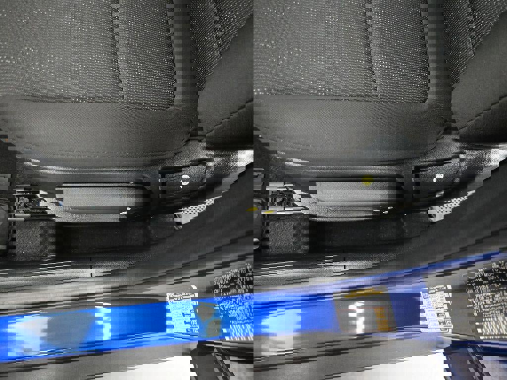 New 2025 Hyundai Venue SE image 20