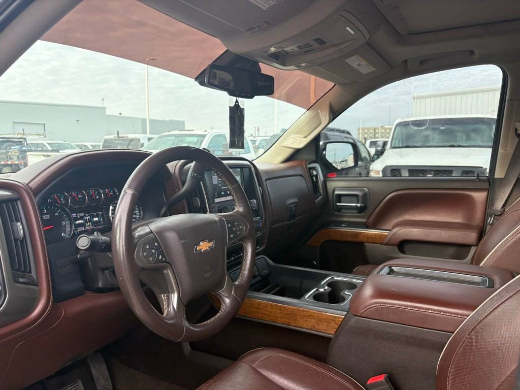 Used 2015 Chevrolet Silverado 1500 High Country w/ High Country Premium Package image 10