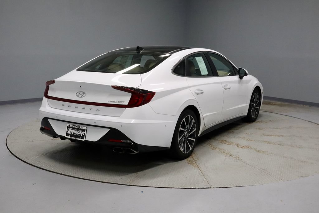 Used 2023 Hyundai Sonata Limited w/ Preferred Accessory Package FWD image 14