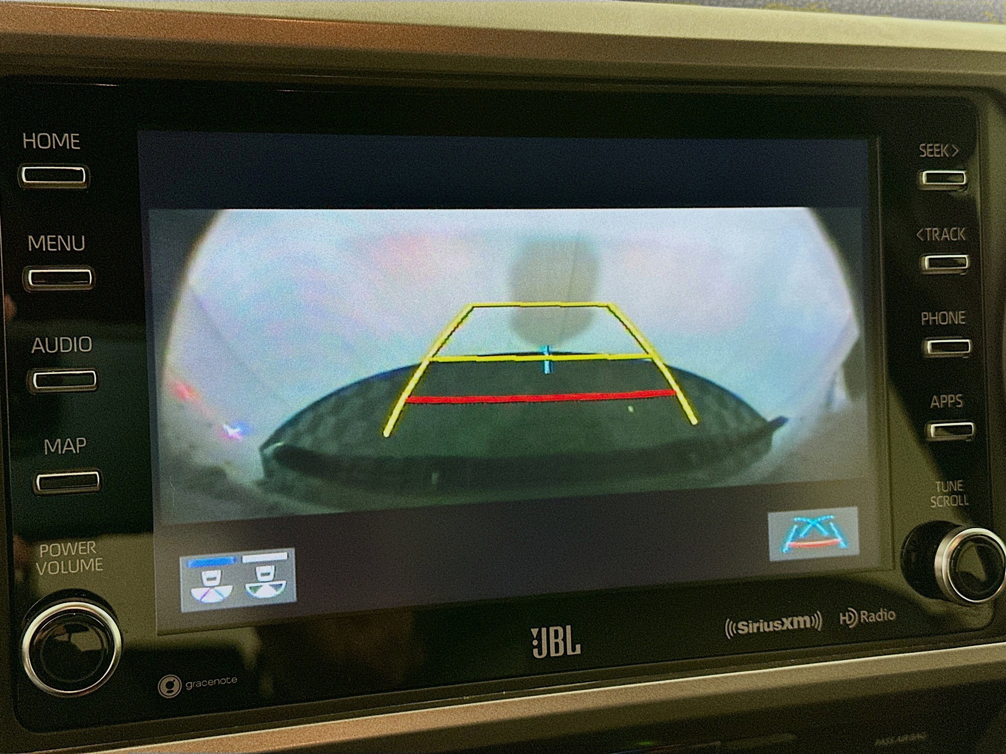 Used 2021 Toyota Tacoma Limited image 22