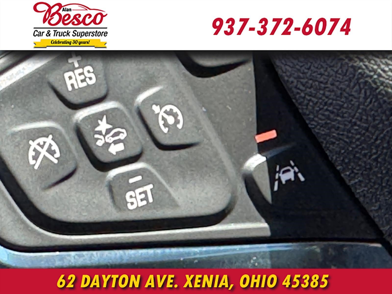 Used 2021 Chevrolet Equinox LT FWD image 11