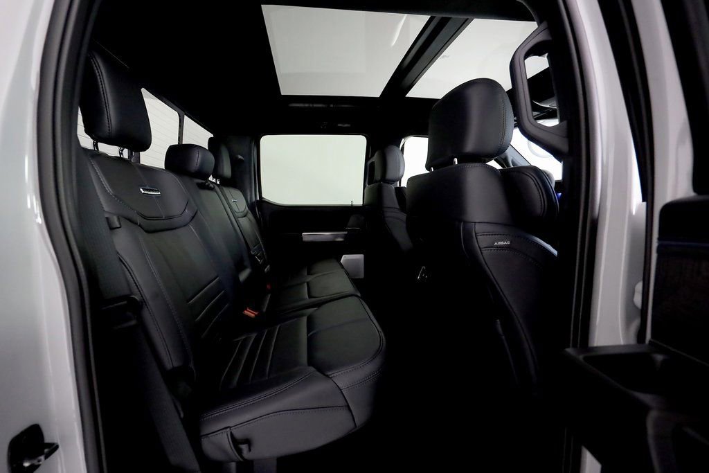 Used 2025 Ford F250 Platinum image 12
