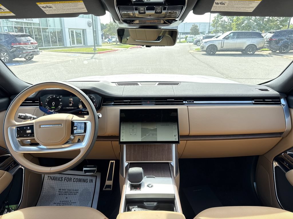 New 2025 Land Rover Range Rover SE AWD/4WD image 19