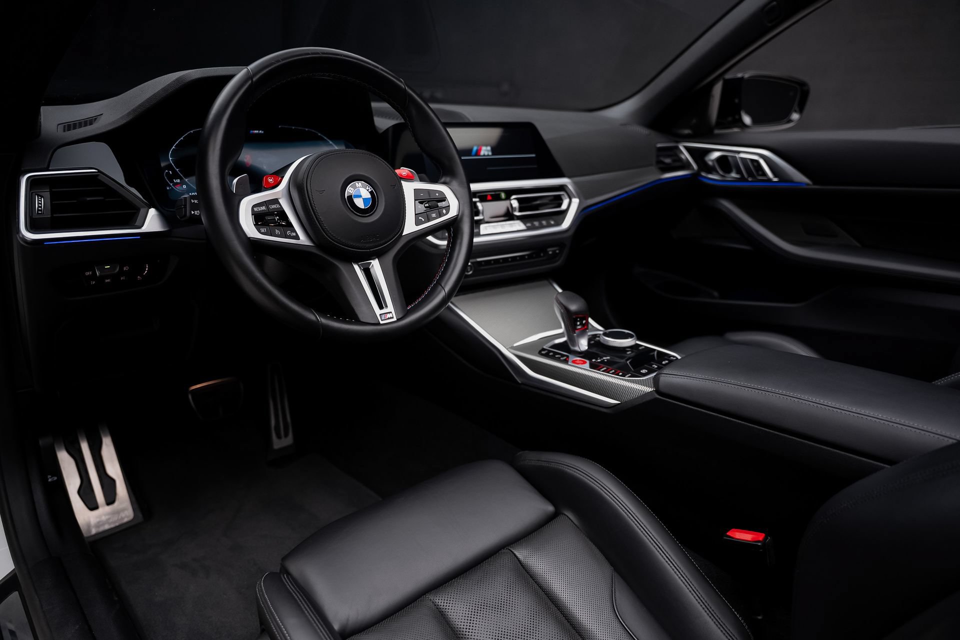 Used 2022 BMW M4 xDrive Competition w/ Parking Assistance Package AWD/4WD image 2