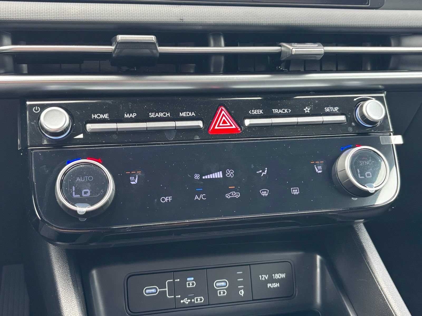 New 2026 Hyundai Santa Cruz SEL FWD image 24