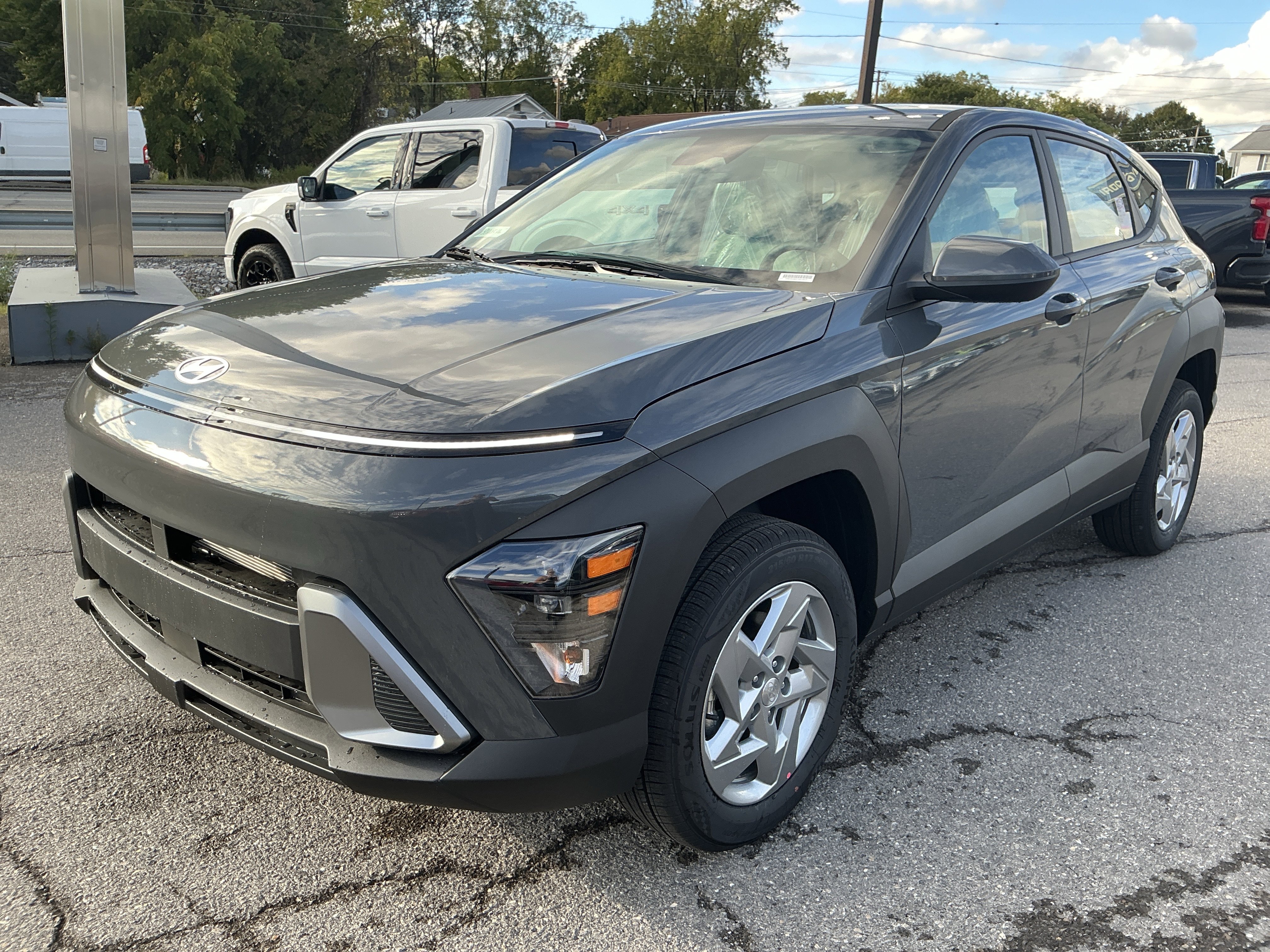 New 2026 Hyundai Kona SE image 7