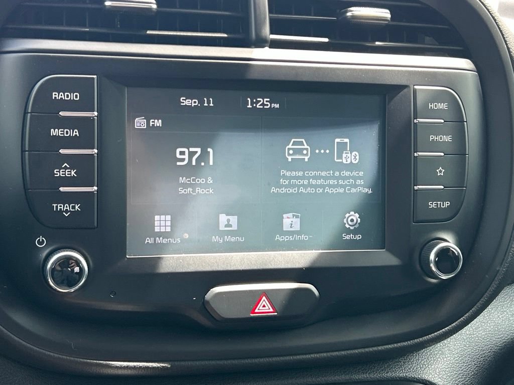 Used 2020 Kia Soul LX FWD image 32