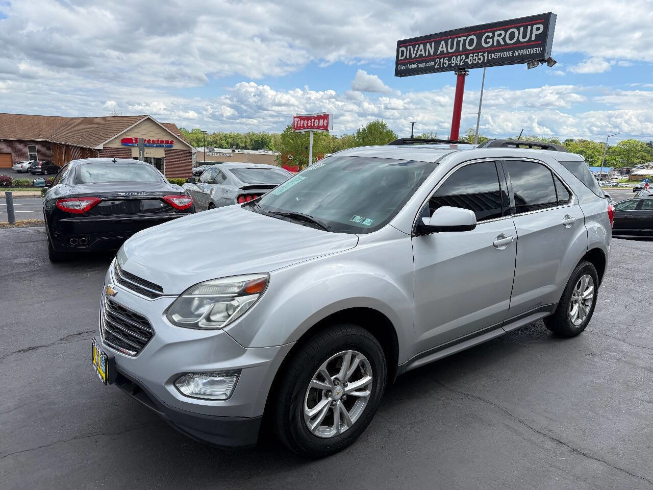Used 2017 Chevrolet Equinox LT w/ Convenience Package FWD image 3
