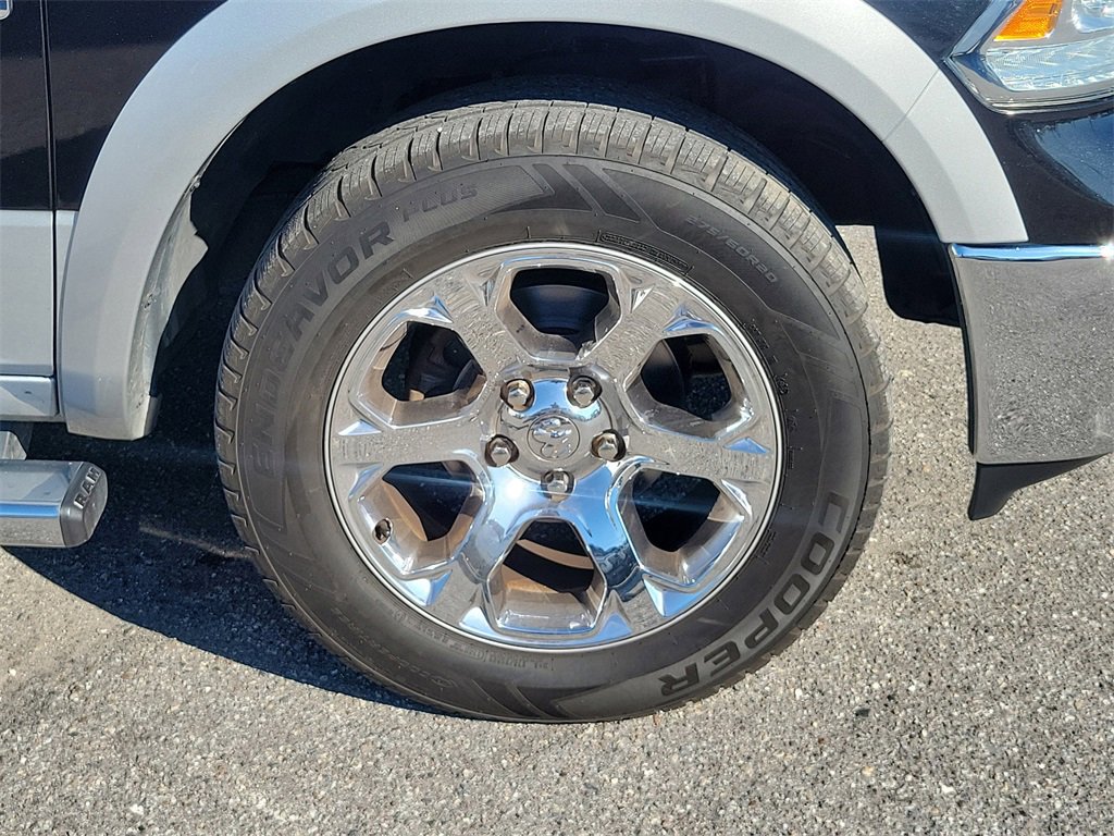 Used 2016 RAM 1500 Laramie w/ Convenience Group image 7