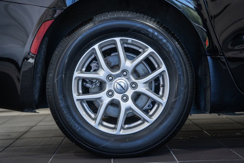 Used 2024 Chrysler Pacifica Touring-L image 22