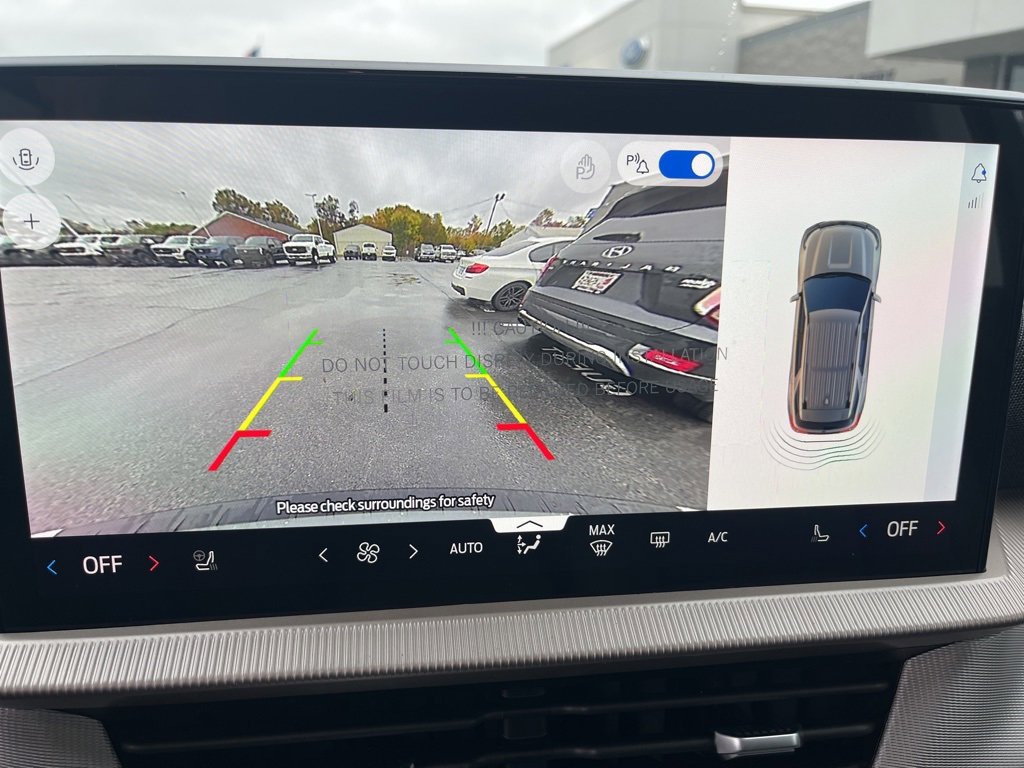 New 2026 Ford Explorer Active image 17