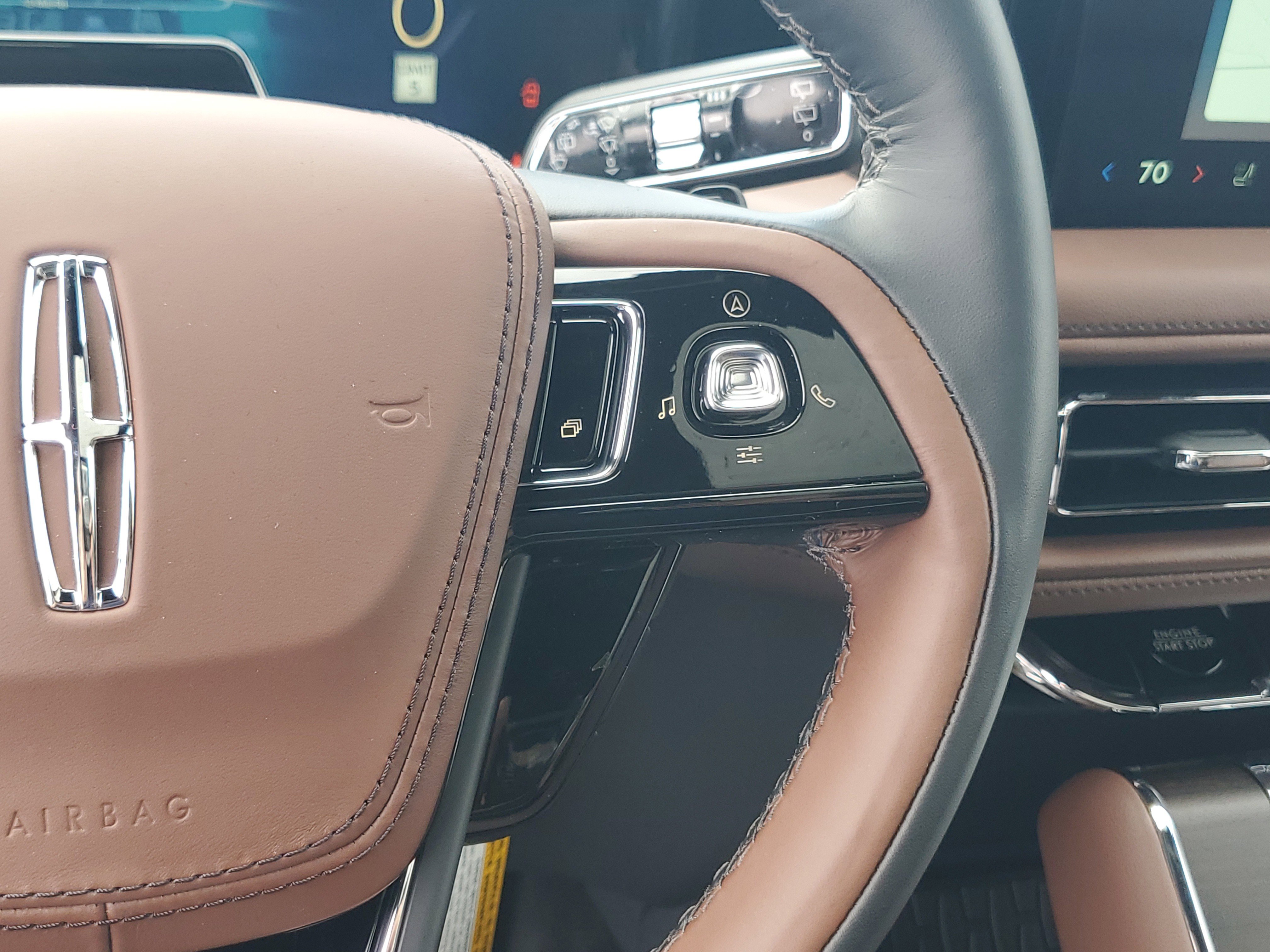 New 2026 Lincoln Aviator Reserve image 17