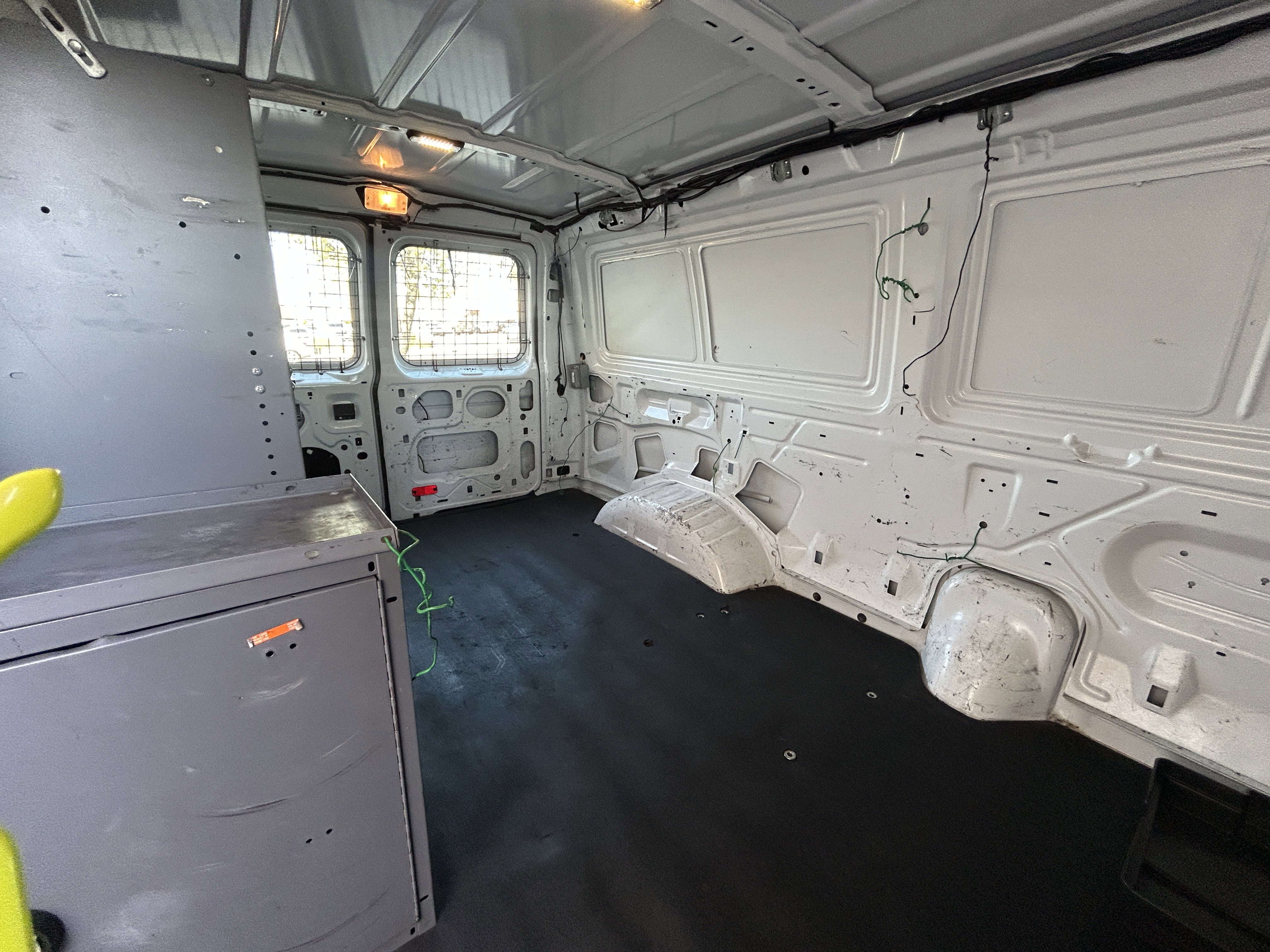 Used 2013 Ford E-150 and Econoline 150 w/ PWR Group RWD image 10