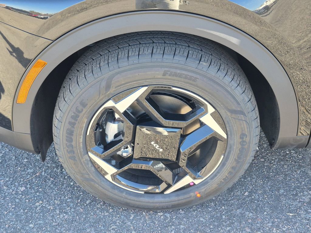 New 2026 Kia Sportage EX image 17