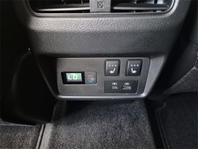 Used 2023 Nissan Rogue Platinum w/ Platinum Premium Package image 25