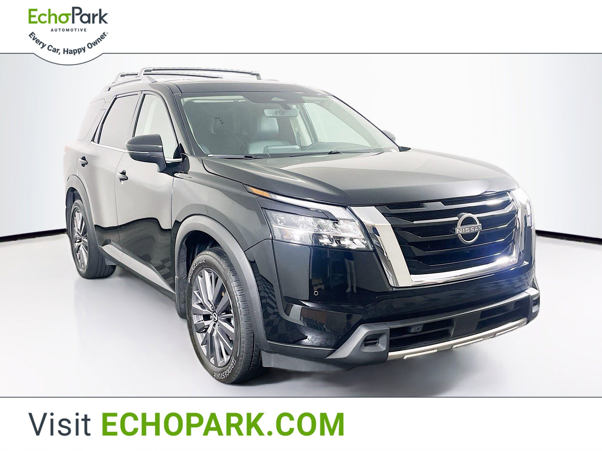 Used 2024 Nissan Pathfinder SL w/ SL Premium Package