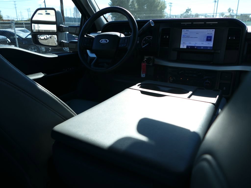 Used 2023 Ford F250 XL image 24