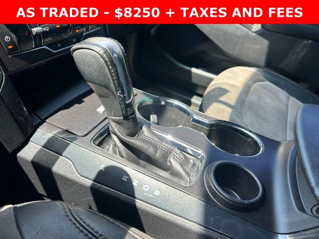 Used 2017 Ford Explorer XLT w/ Equipment Group 202A FWD image 24