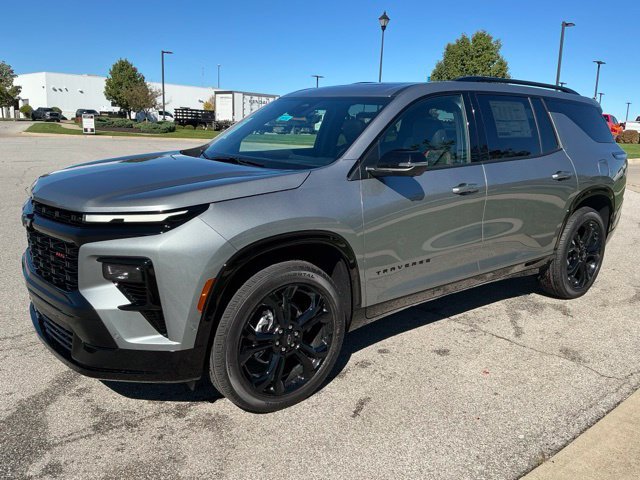New 2027 Chevrolet Traverse RS w/ LPO, Floor Liner Package AWD/4WD image 3