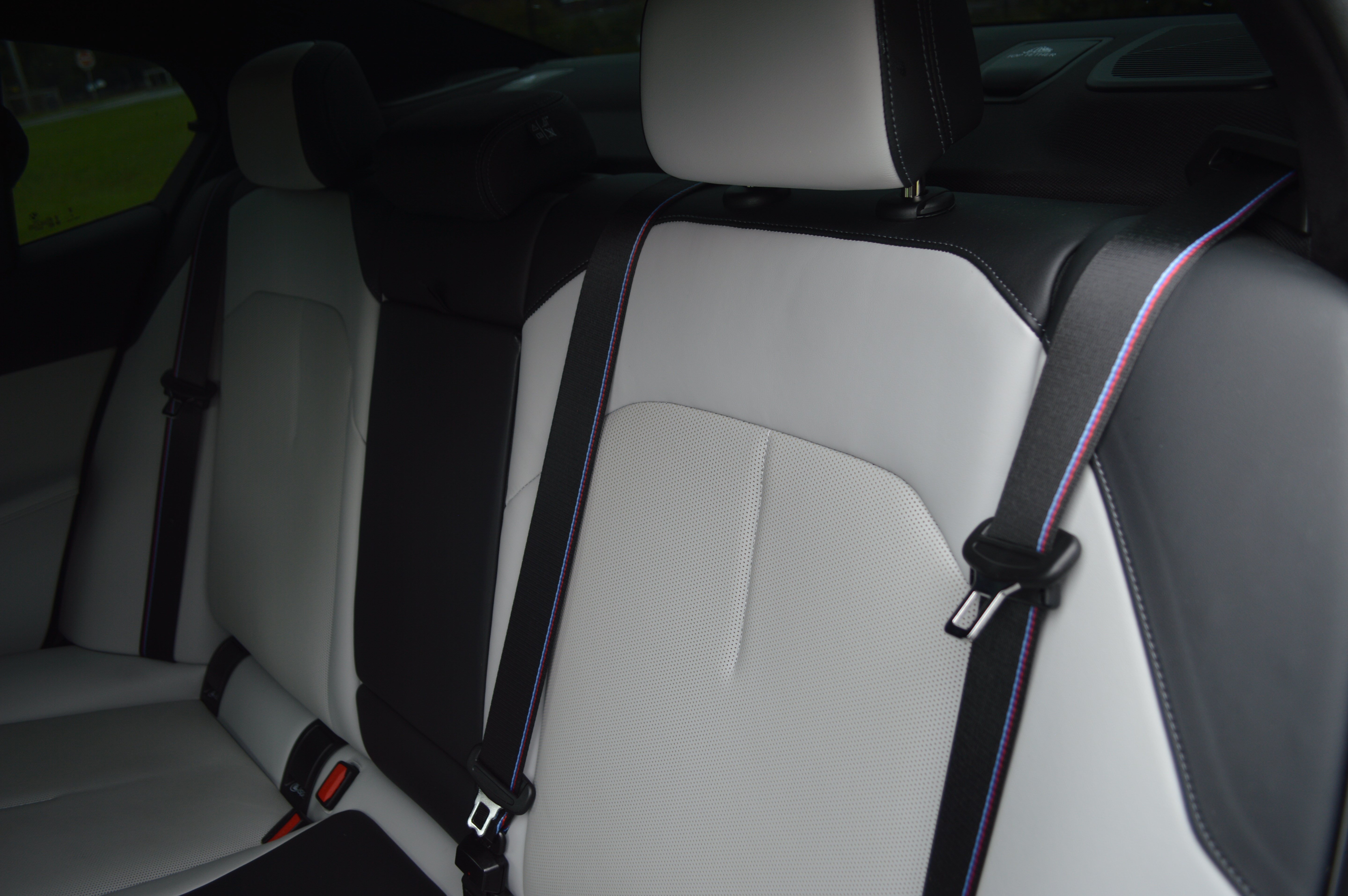 Used 2025 BMW M5 AWD/4WD image 36