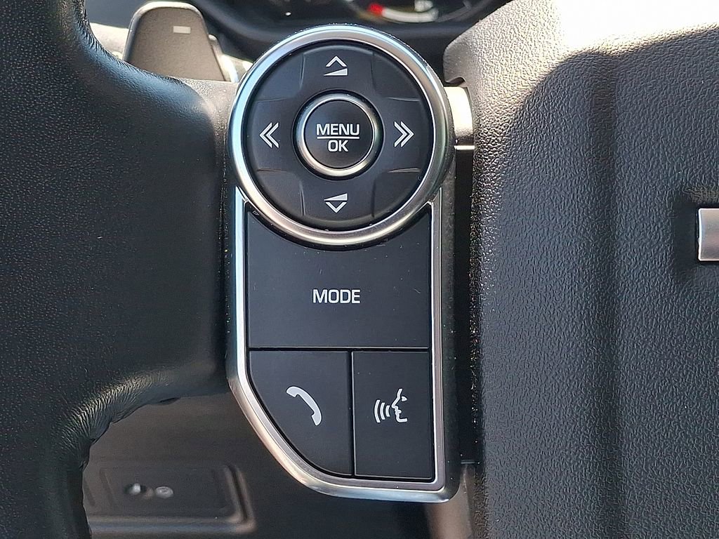 Used 2018 Land Rover Discovery HSE Luxury AWD/4WD image 16