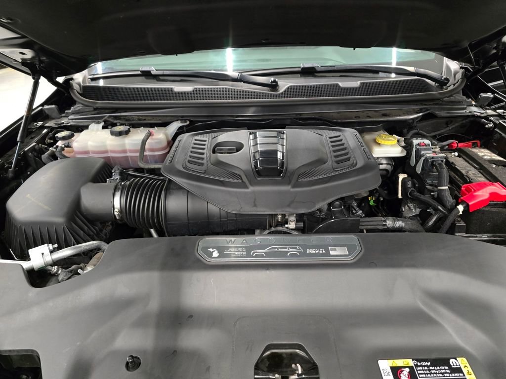 Used 2023 Jeep Wagoneer Series II image 13