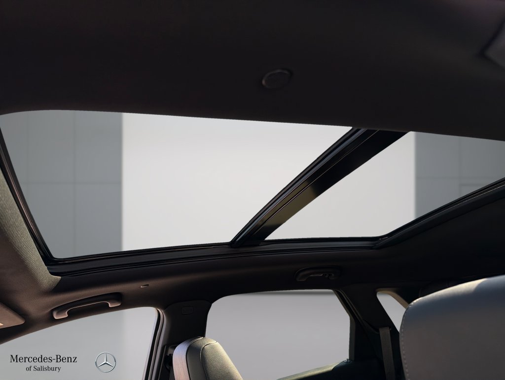 Used 2021 Cadillac XT5 Premium Luxury w/ LPO, Floor Liner Package FWD image 15