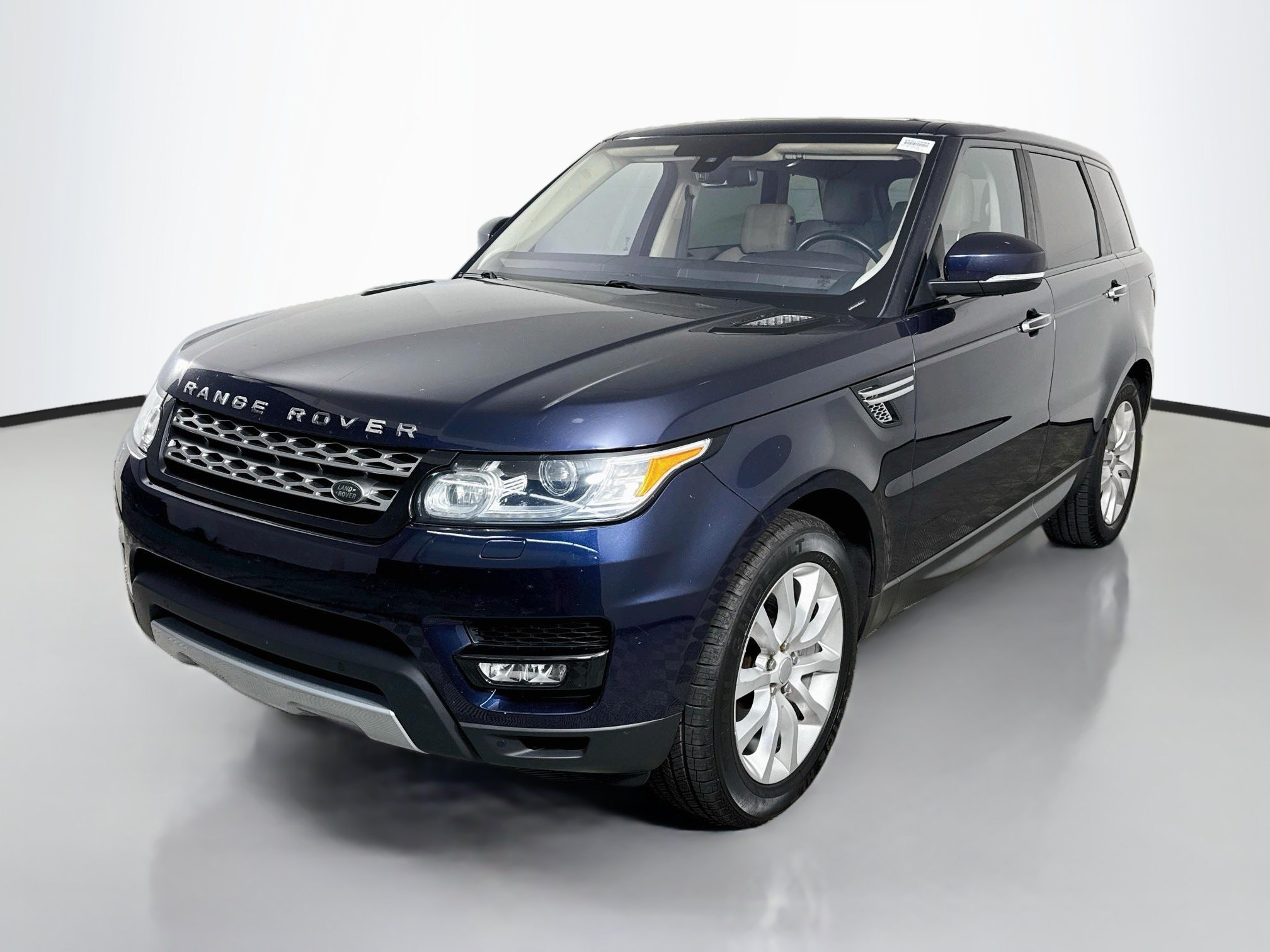 Used 2016 Land Rover Range Rover Sport HSE AWD/4WD image 4